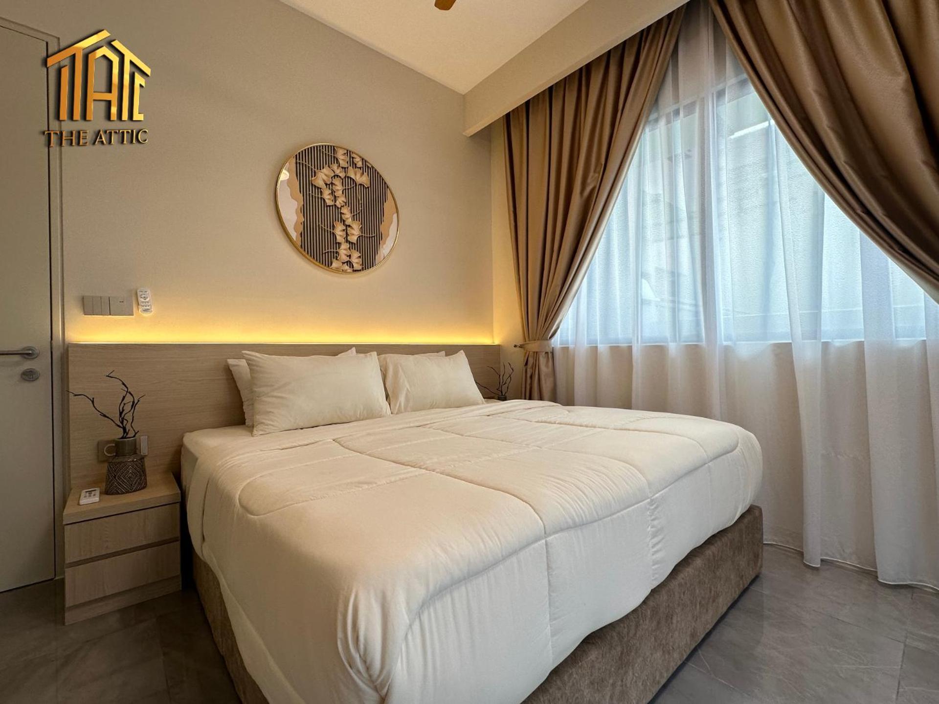 Attic Imperio & Jonker Apartment