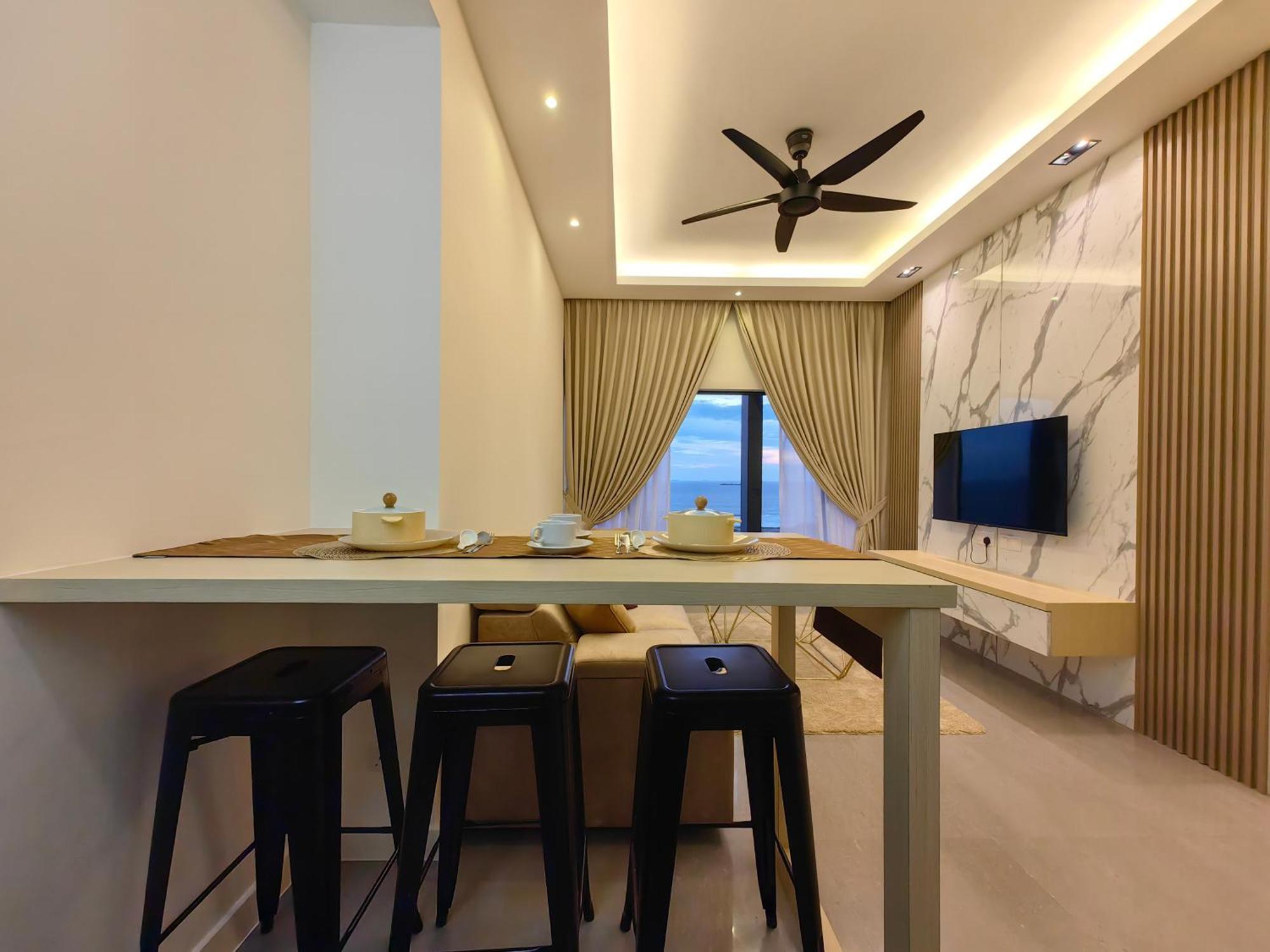 Attic Imperio & Jonker Apartment *